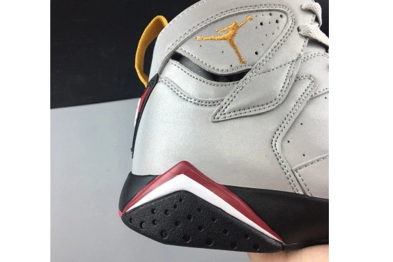 7 BV6281-006 AIR JORDAN BV6281-006 CARDINAL” “REFLECTIVE 0813